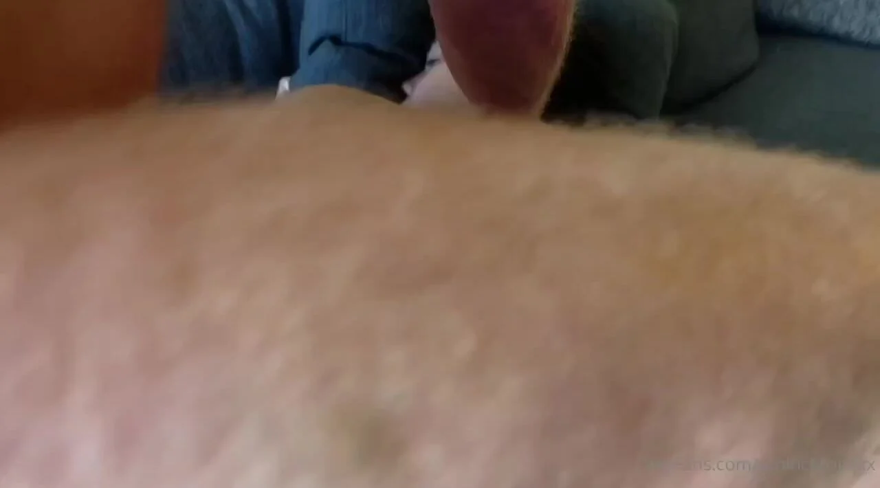 TenInchTopXXX fucks Sam Ledger